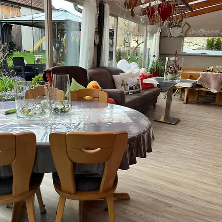 Gaestehaus Jutta / Link ולאדונגן