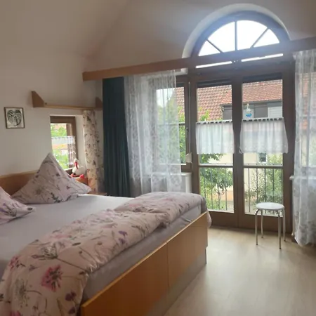 Casa de hóspedes Gaestehaus Jutta / Link 3*